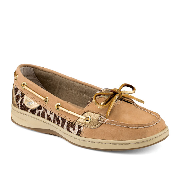 clearance sperrys women's