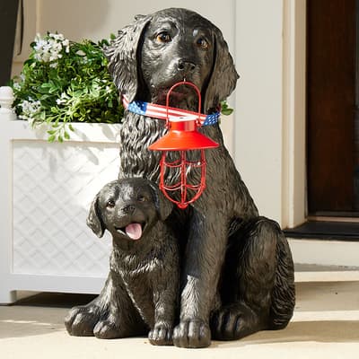 Dogs Statue with Solar Lantern