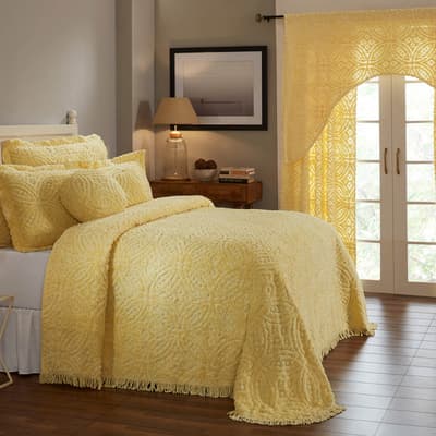 Double Wedding Ring Yellow Tufted Chenille Bedspread - King