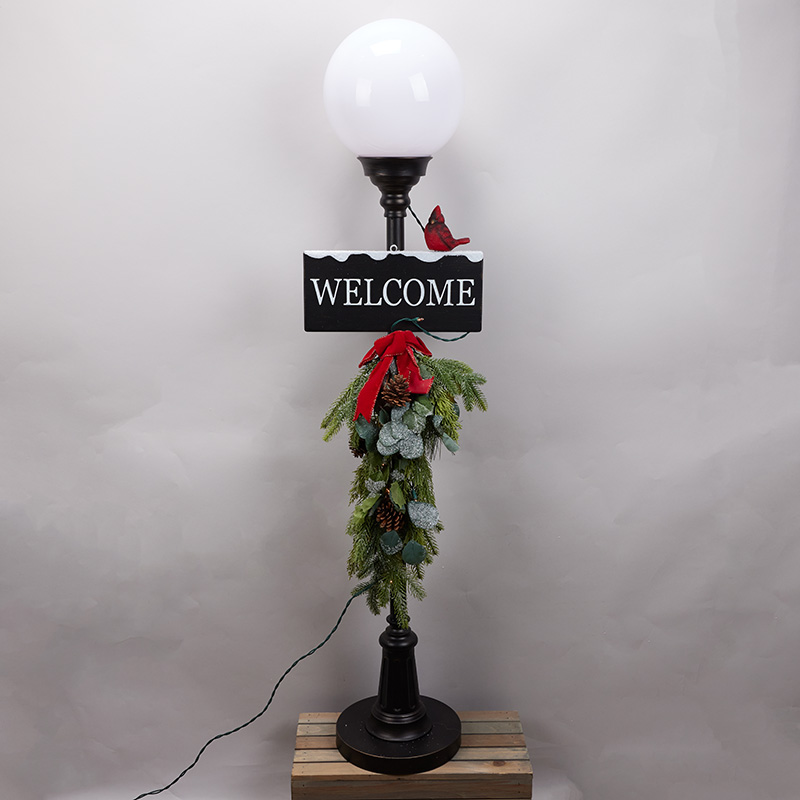 Christmas Cardinal Welcome Lamp Post Cracker Barrel