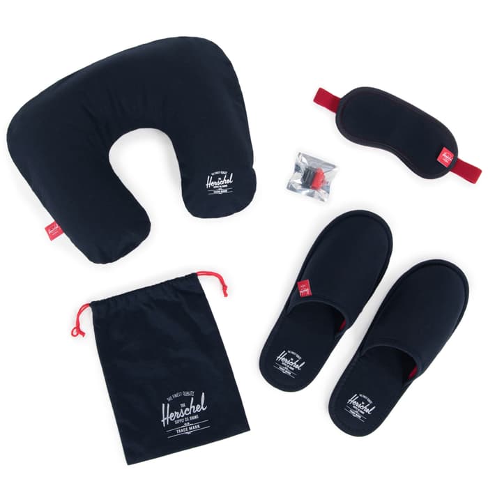 Herschel Supply Amenity Kit Sun & Ski Sports