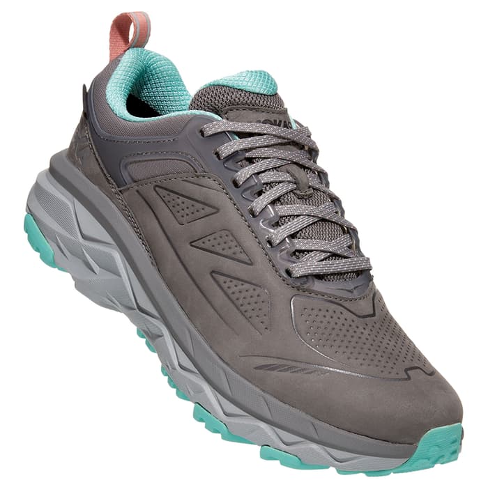 hoka challenger low tan
