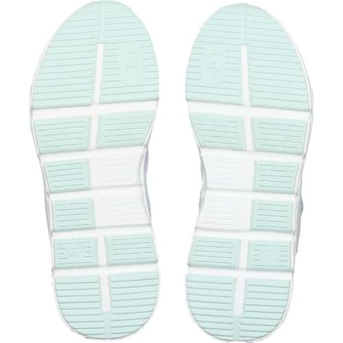 On Kids' Cloud Play Trail Running Shoes alt image view 8