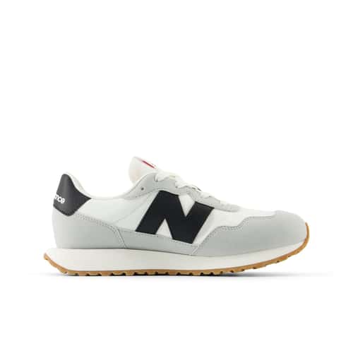 New Balance Girls' 237 Casual Shoes alt image view 1