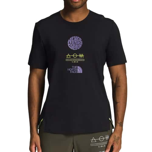 The North Face Men's Trailwear Lost Coast Short Sleeve T Shirt alt image view 10