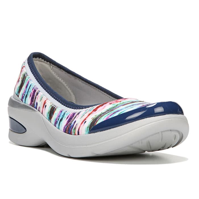 Bzees Women�s Relax Shoes Sun &amp; Ski Sports