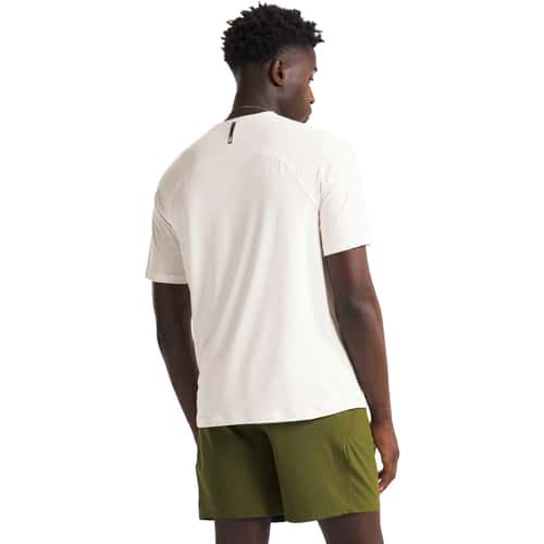 The North Face Men's Dune Sky Short Sleeve Crew Shirt alt image view 5