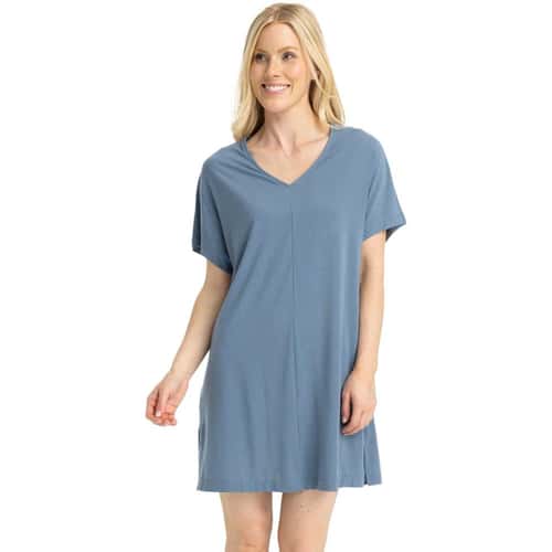 Free Fly Women's Elevate Lightweight Coverup alt image view 0