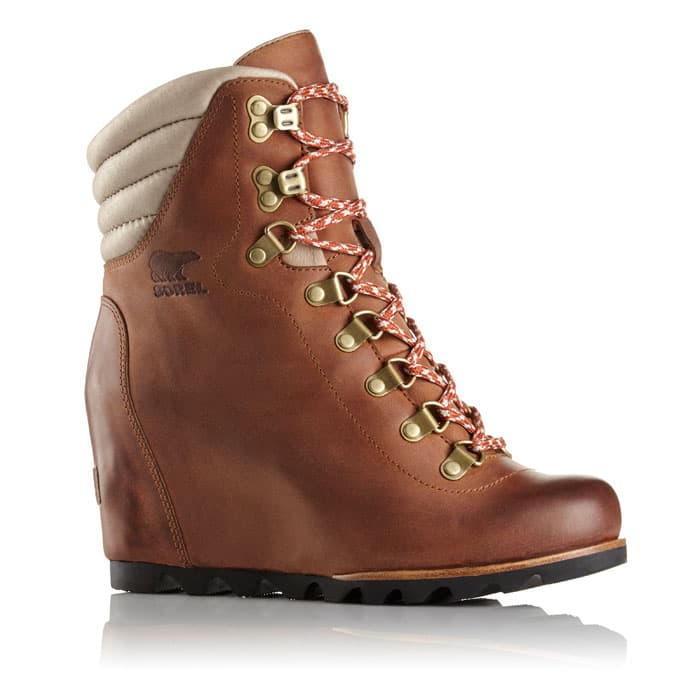 sorel conquest leather wedge boots