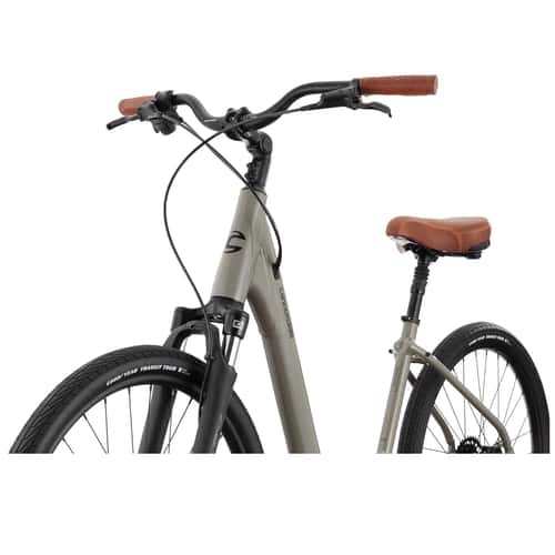 Cannondale Adventure 1 Comfort Bike alt image view 4