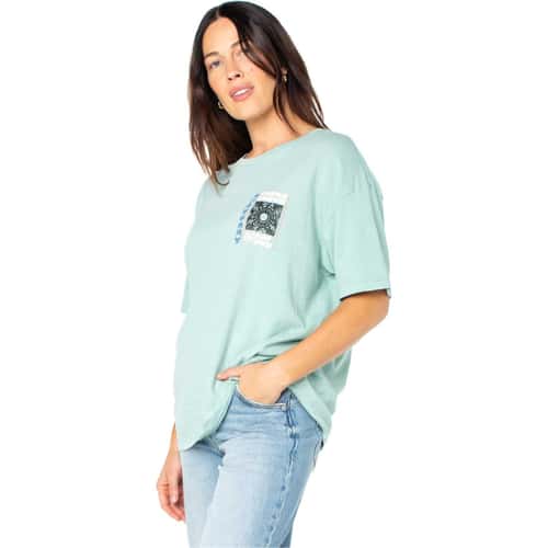 ROXY Women's Besos GBFC T SHirt alt image view 2