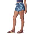 Columbia Women's Bogata Bay Stretch Printed Shorts alt image view 6