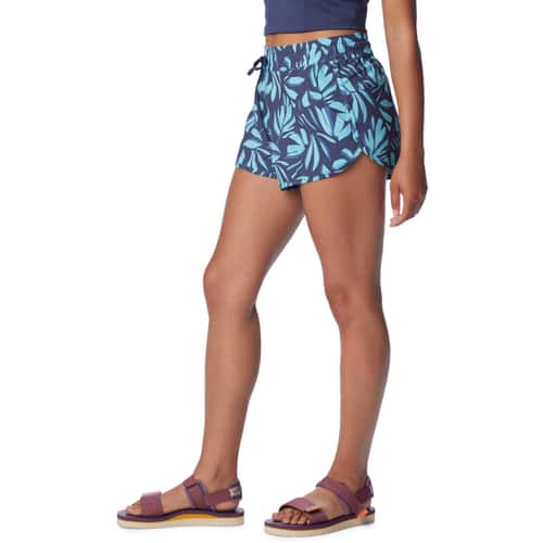 Columbia Women's Bogata Bay Stretch Printed Shorts alt image view 6