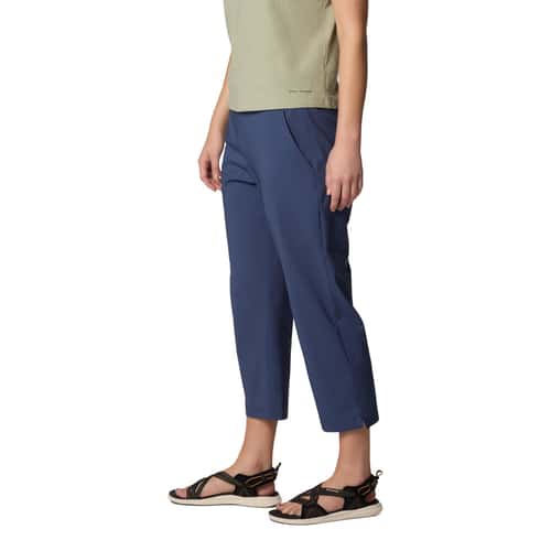 Columbia Women's All Seasons Capris Pants alt image view 9