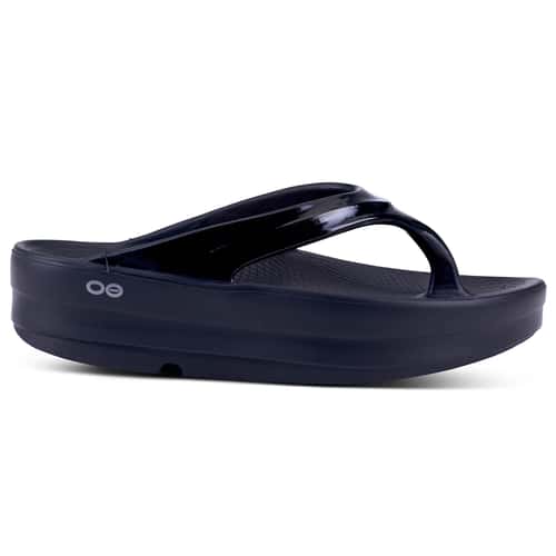 OOFOS Women's OOmega OOlala Casual Sandals alt image view 0