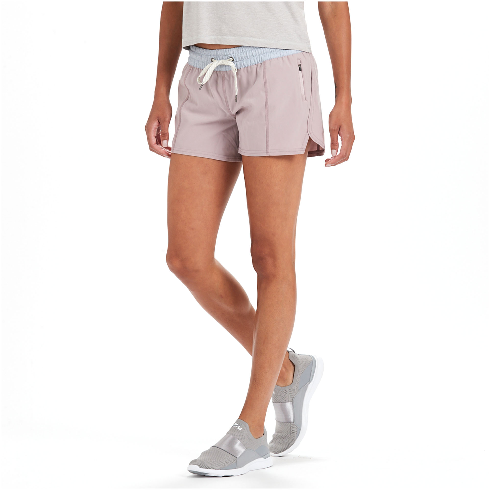 vuori bike shorts