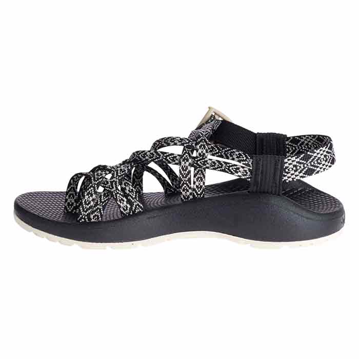 chaco webb angora