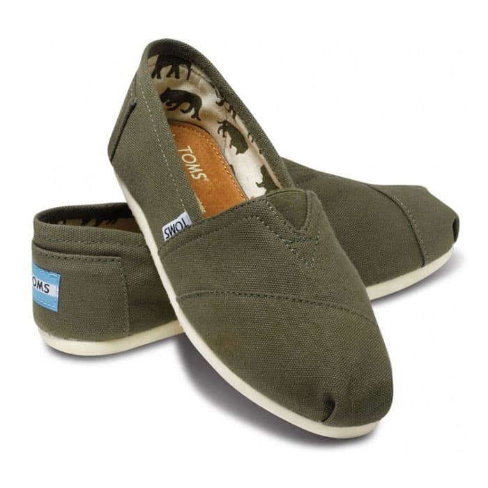 toms slip on shoes womens