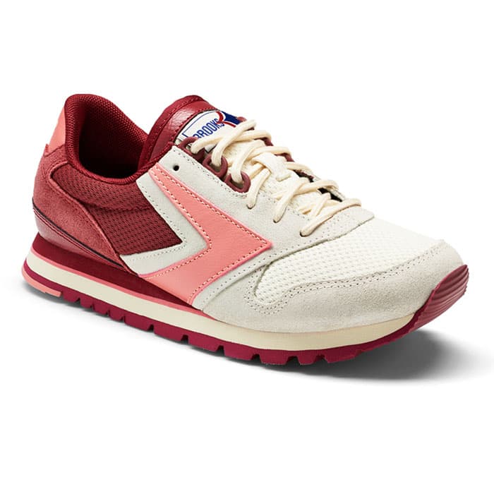 brooks chariot womens