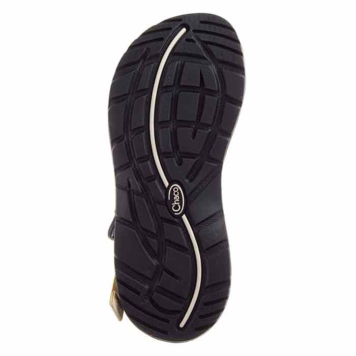 chacos trine black and white