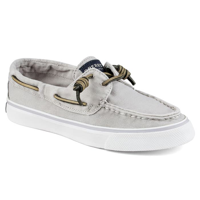 cleaning sperry canvas shoes
