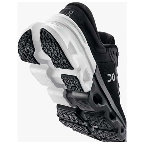 On Women's Cloudflyer 5 Running Shoes alt image view 4