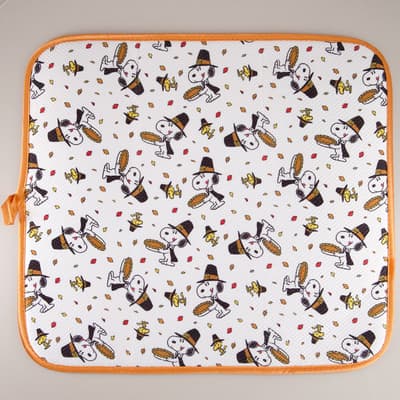 Peanuts Pilgrim Snoopy Drying Mat