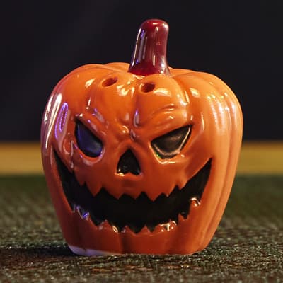 Jack-O-Lantern Mini Pepper Shaker