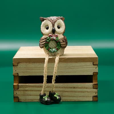 Owl with Wreath Sitter