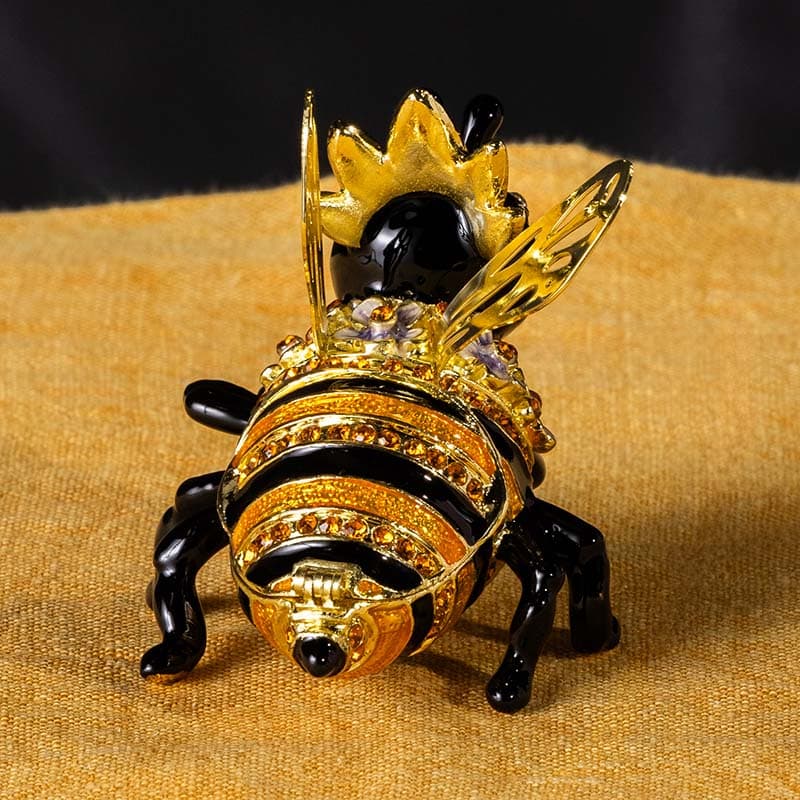 Queen Bee Decorative Box - Cracker Barrel