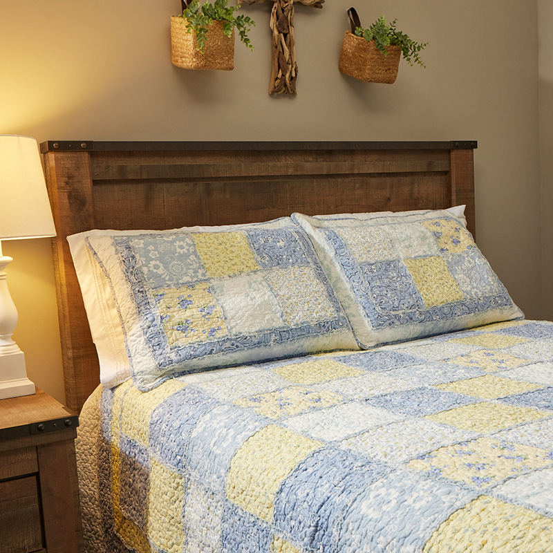 Classic Cameo Quilted Standard Sham - Cracker Barrel