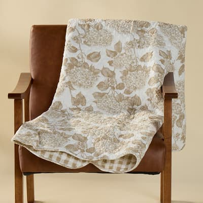 Hydrangeas Whole Cloth Quilted Throw