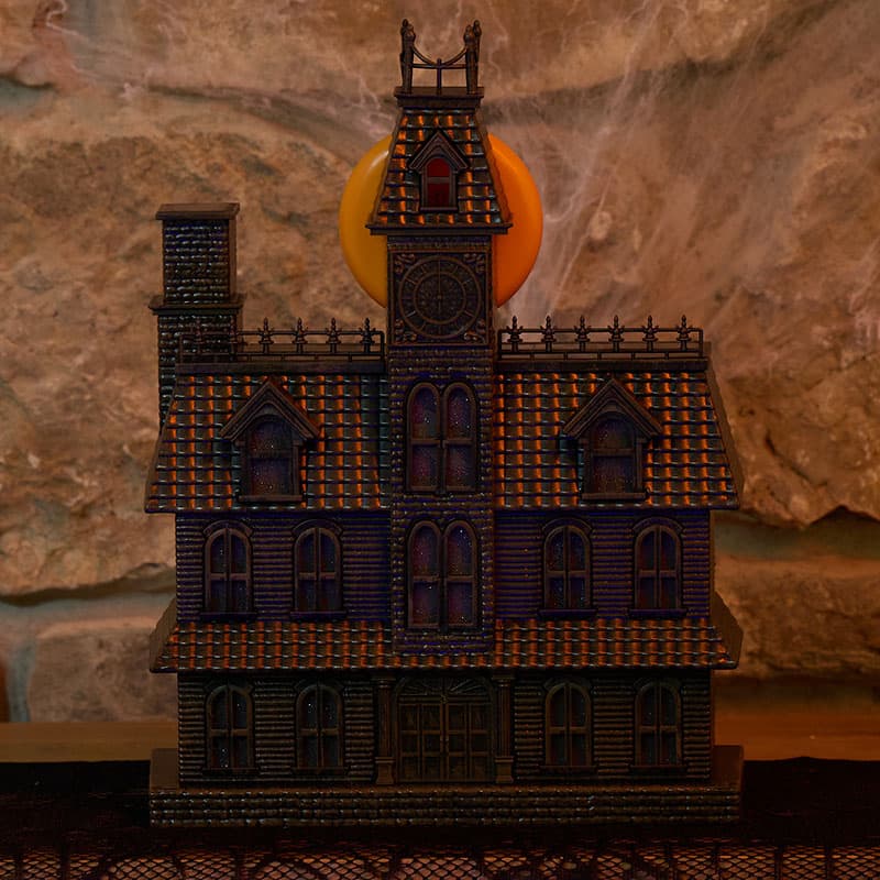 Light, Sound & Projection deals Haunted House Mantel Decor