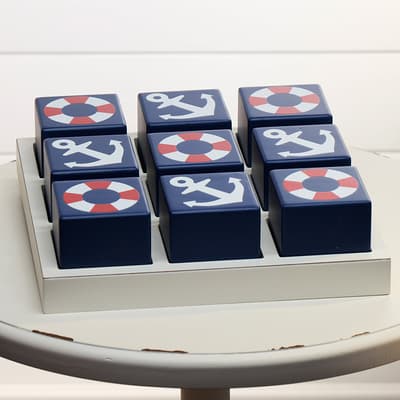 Decorative Tic Tac Toe Set