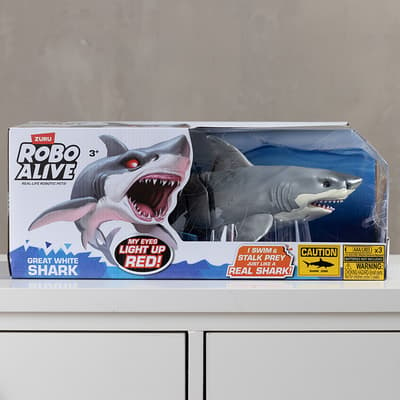 Robo Alive Shark Attack