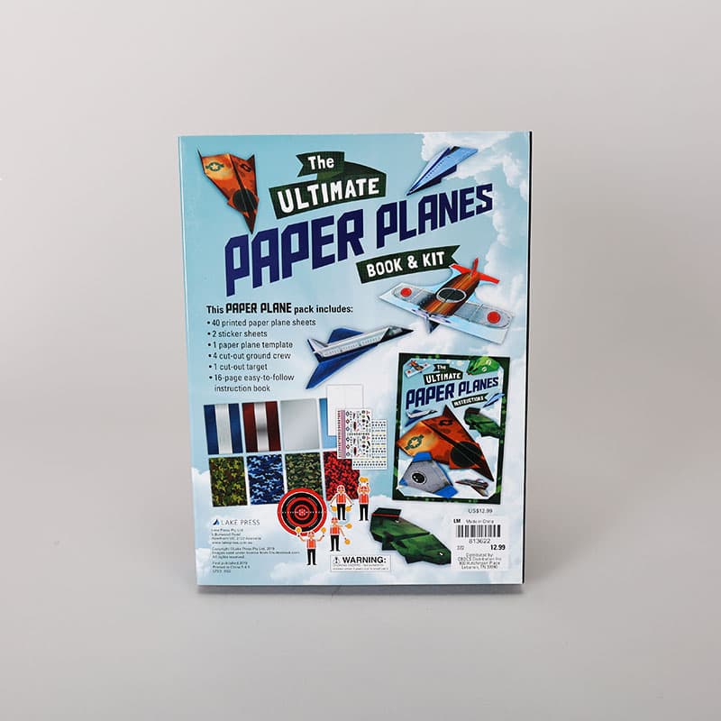 PAPER AIRPLANE KIT - NEW IN BOX 100 UNIQUE PLANES EPIC AIR ADVENTURES 2016