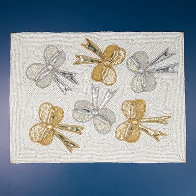 Embroidered Bow Design Placemat