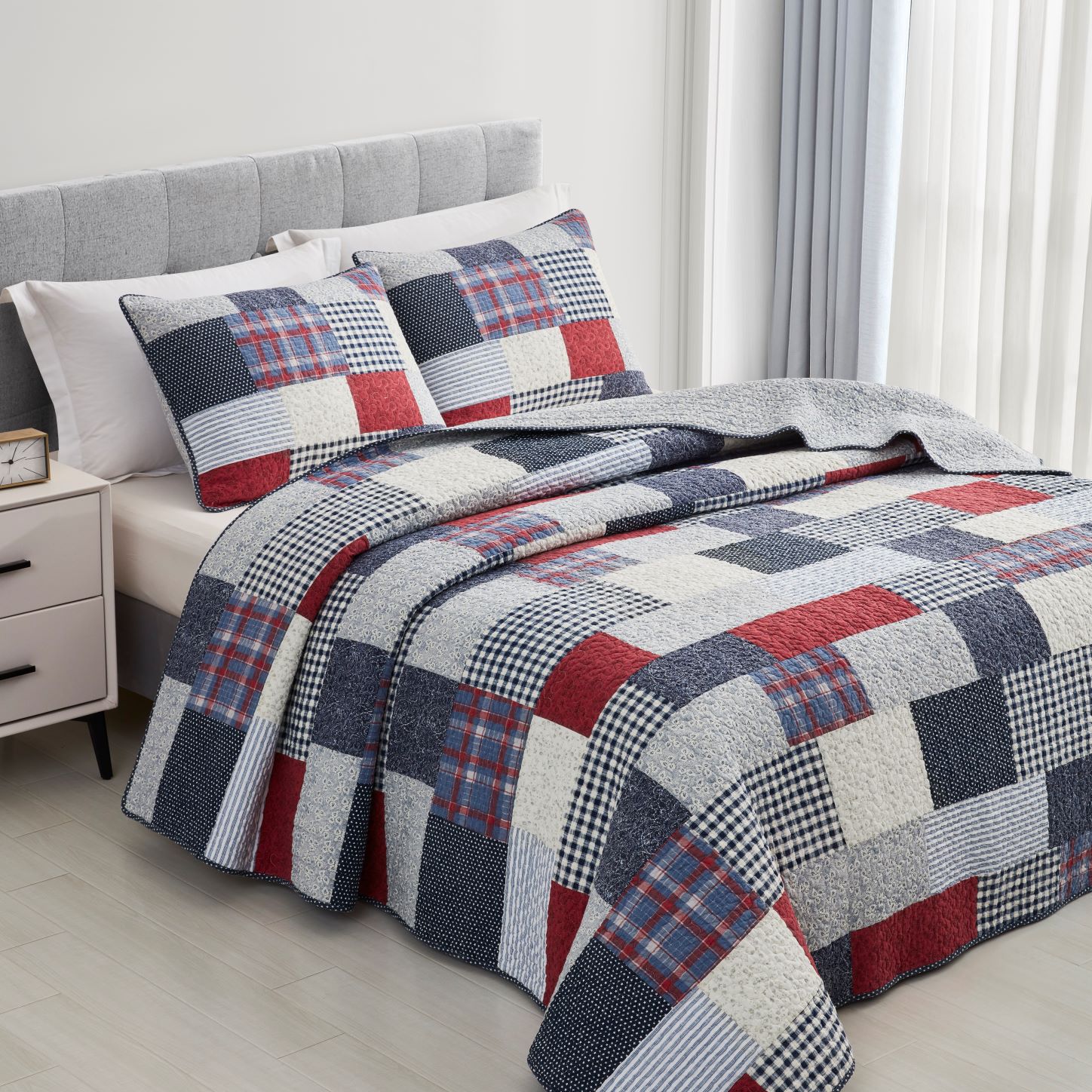 Americana Pieced Queen Quilt - Cracker Barrel