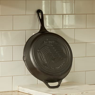 10.25 Inch Cast Iron American Flag Skillet