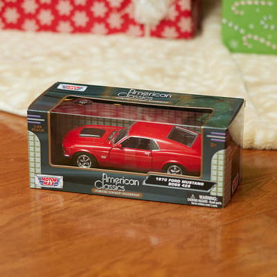 Die-Cast 1970 Red Ford Mustang Boss