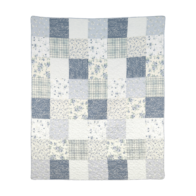 Donna Sharp Pastures Throw Blanket