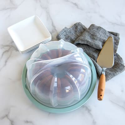 Nordic Ware Translucent Bundt Cake Keeper