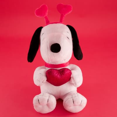 8" Snoopy Plush with Glitter Heart