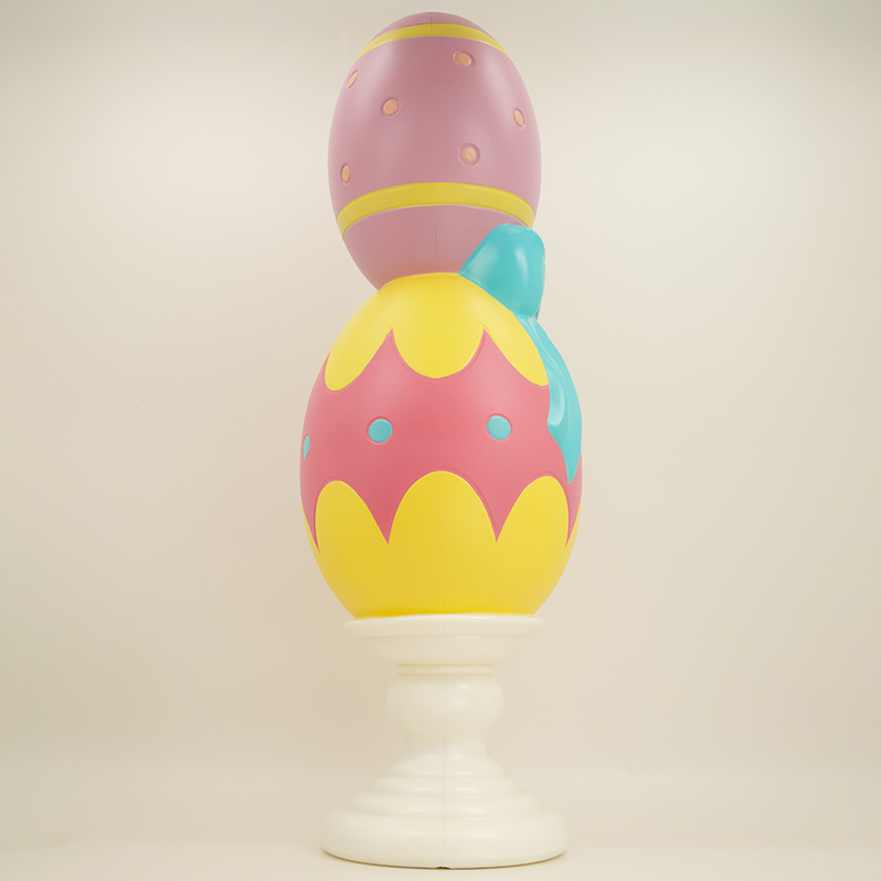 LED Egg Stack Blow Mold - Cracker Barrel