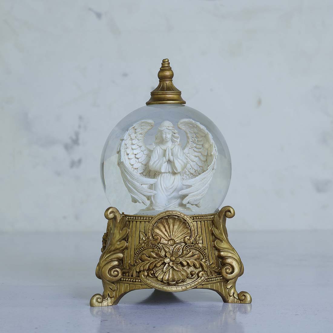 Musical LED Angel Glitter Globe Cracker Barrel