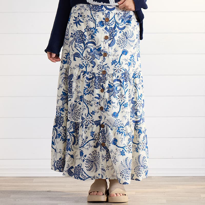 Engineered Garments｜SKIRTS (Tuck Skirt Dk.Navy Floral P Engineered Garments - Women's Tuck Skirt - Navy / Natural