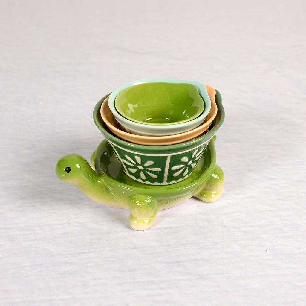 Reptile-Themed Bakeware : Ceramic Turtle Measuring Cups