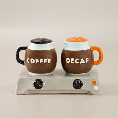 Coffee Pots Salt and Pepper Set