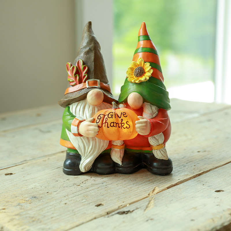 Light Up Gnome Couple Cracker Barrel
