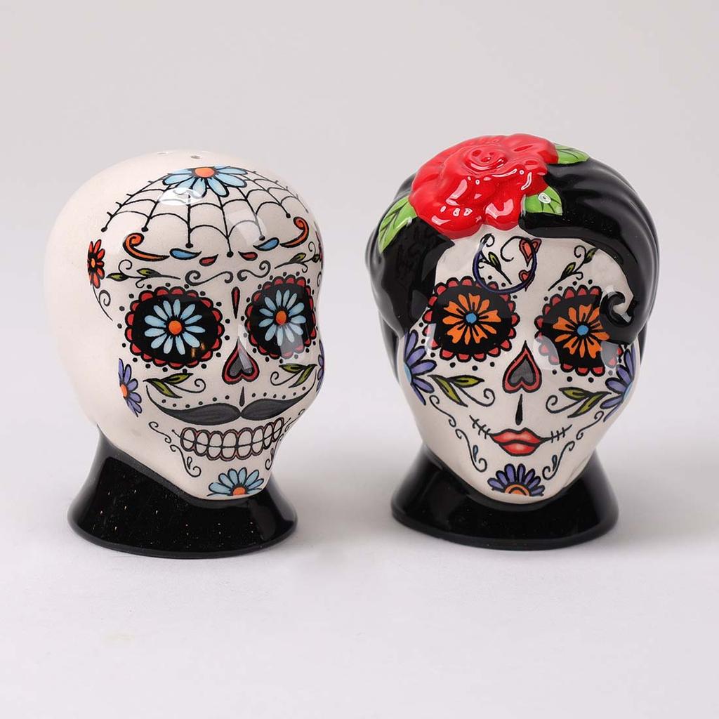 Skull salt & pepper set shops